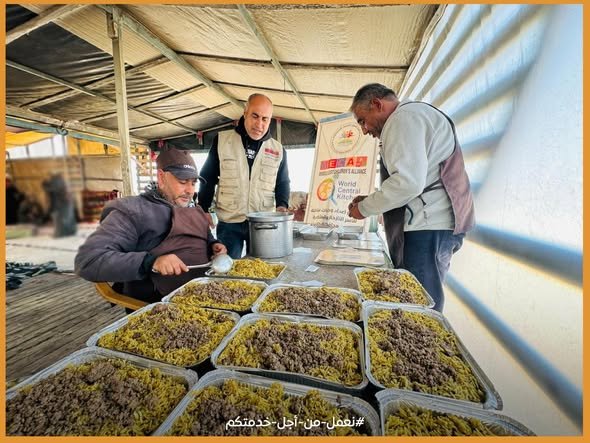 Hot Rice and Meat Meals Distributed to Displaced Families with Support from MECA