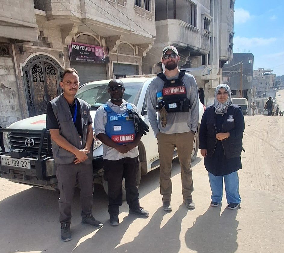 جولة ميدانية لفحص مناطق مشروع إزالة الركام من مخلفات الحرب في خانيونس